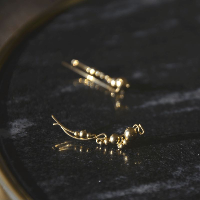 Large Earslide